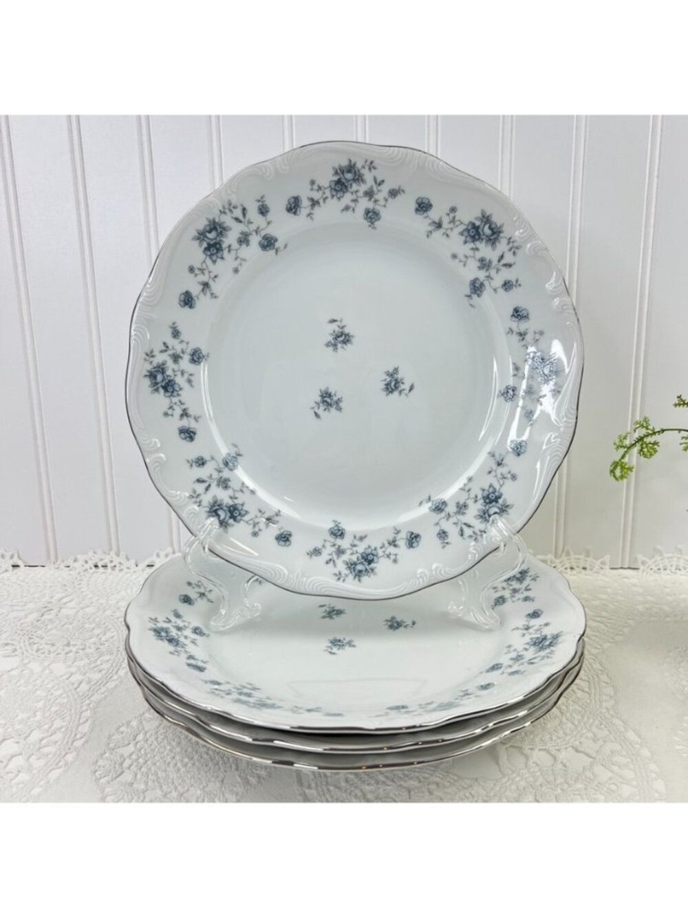 VTG Set of 4 Johann Haviland Blue Garland Dinner Plates 9.75" Bavaria Germany